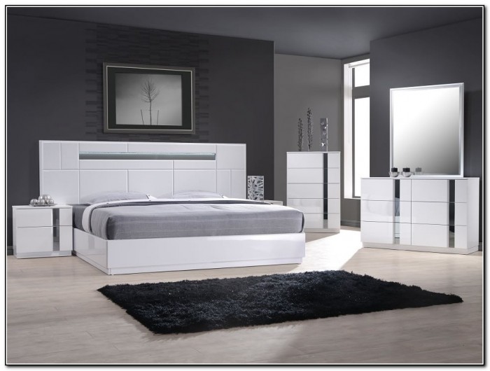 Modern Platform Bed With Headboard Modern Platform Bed With Headboard