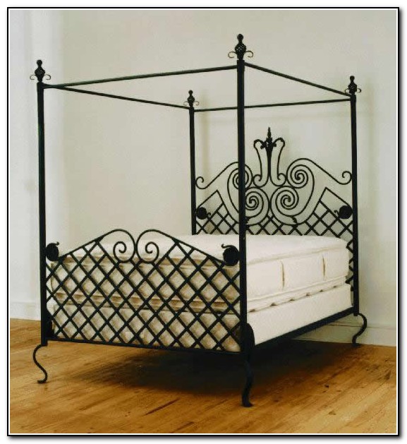Wrought Iron Beds Designs Wrought Iron Beds Designs