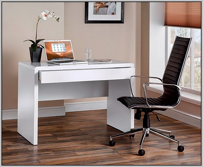 Office Max Desk With Hutch 