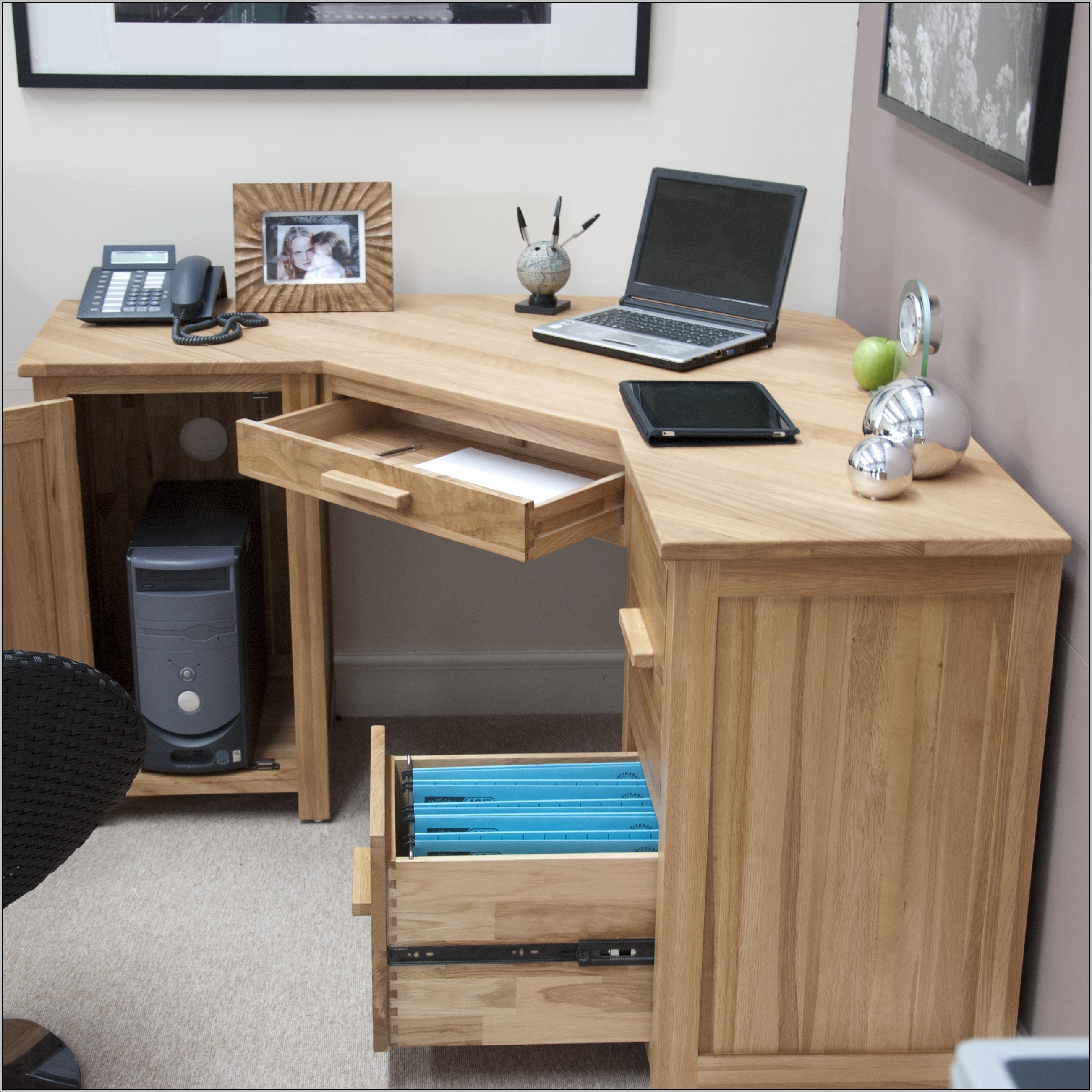 small corner desk small corner desk
