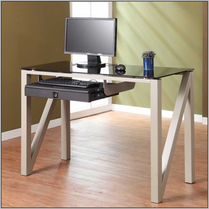 Small Wood Computer Desks For Small Spaces Small Wood Computer Desks For Small Spaces