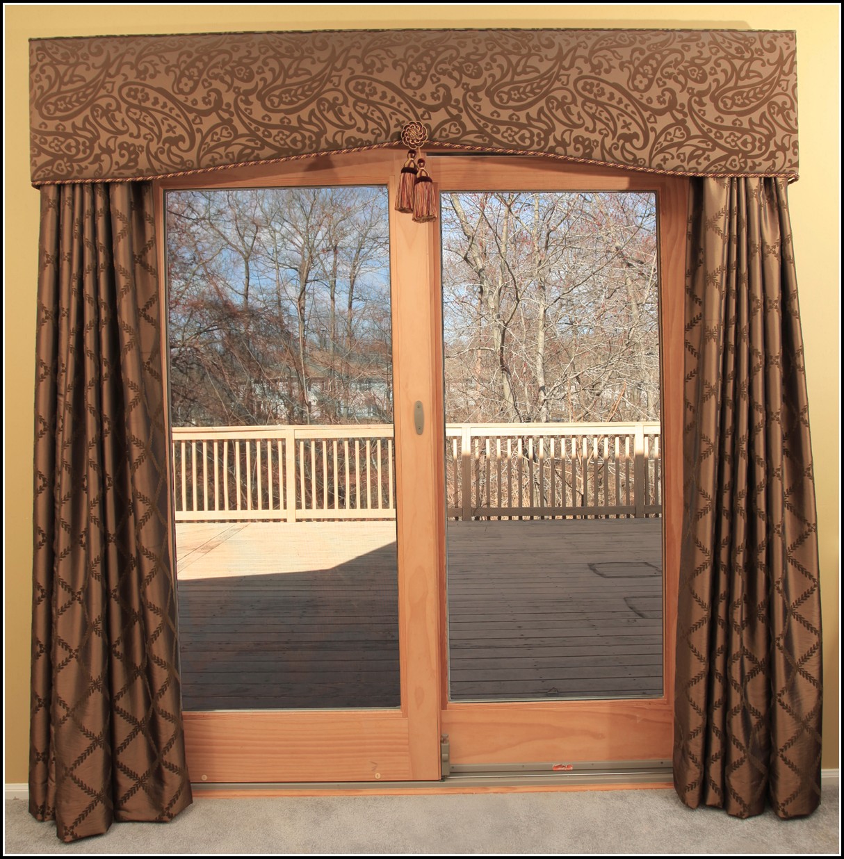 Grommet Curtains For Sliding Glass Doors Curtains Home Design Ideas