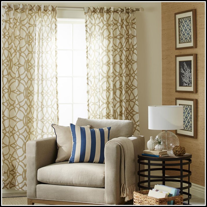 Using Command Hooks To Hang Curtains Hanging Curtains From Ceiling