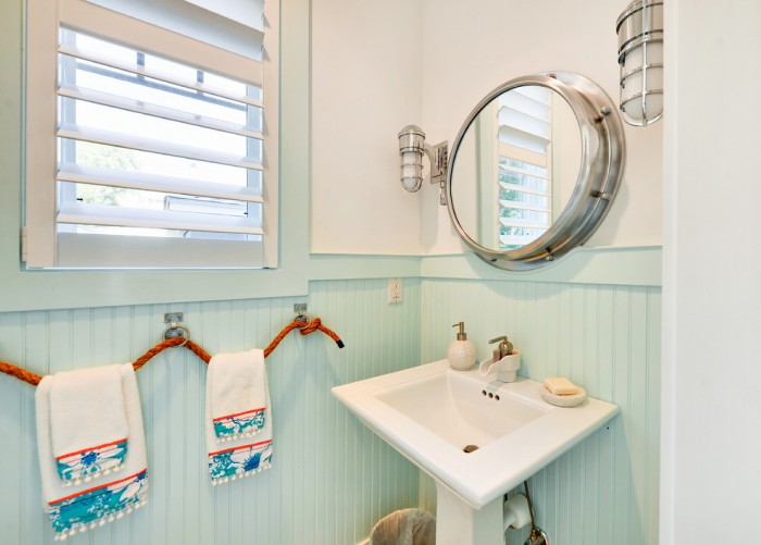 Square Pedestal Sink with Towel Bar Square Pedestal Sink with Towel Bar