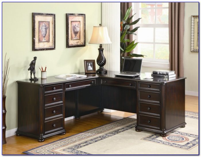 Best Computer Desks For Small Spaces Best Computer Desks For Small Spaces