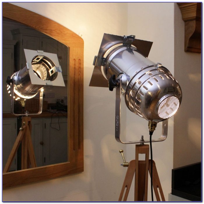 Audrey Retro Tripod Floor Lamp Audrey Retro Tripod Floor Lamp