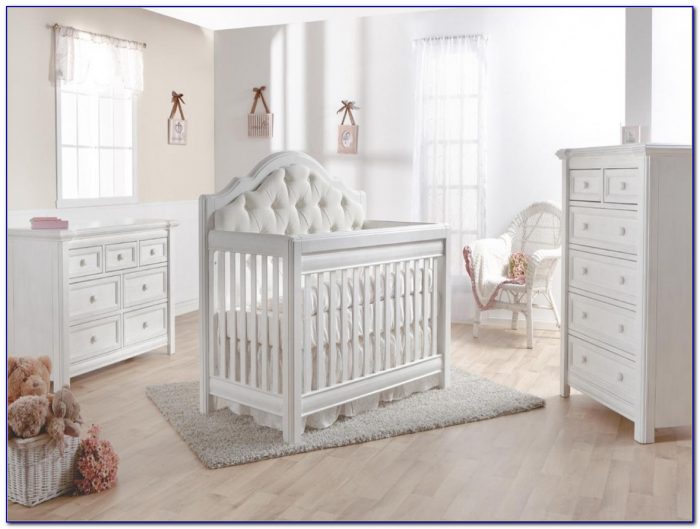 Baby Crib Dresser And Changing Table Set Baby Crib Dresser And Changing Table Set