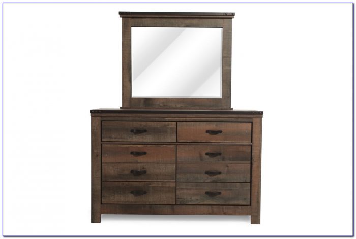 Childs White Dresser With Mirror Childs White Dresser With Mirror
