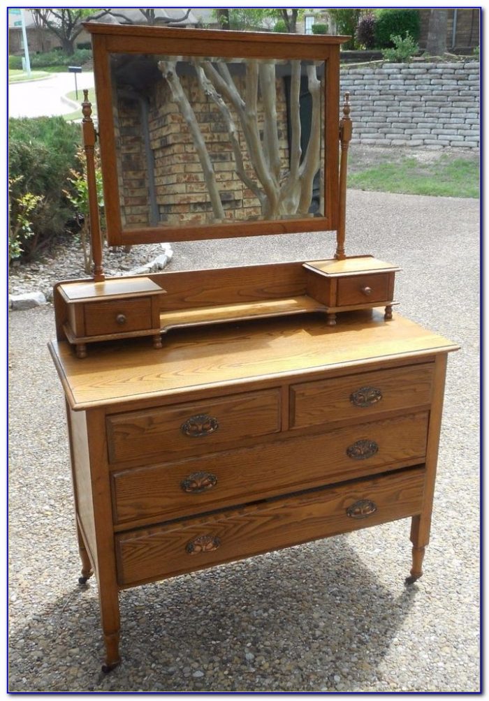 Vintage Dresser With Mirror On Wheels Vintage Dresser With Mirror On Wheels