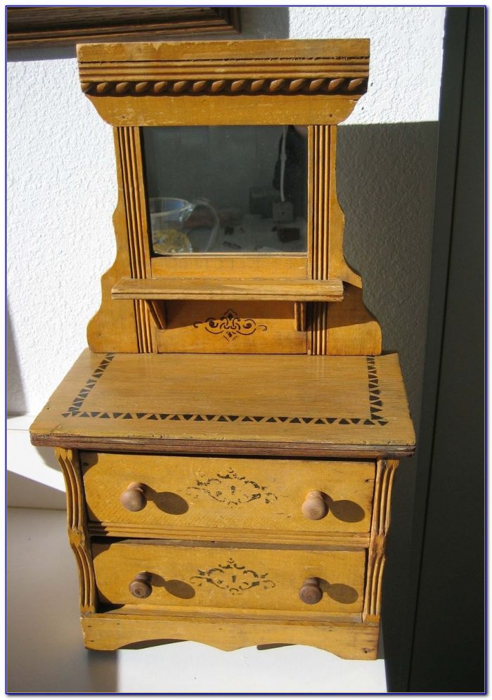 Vintage Oak Dresser With Mirror Vintage Oak Dresser With Mirror