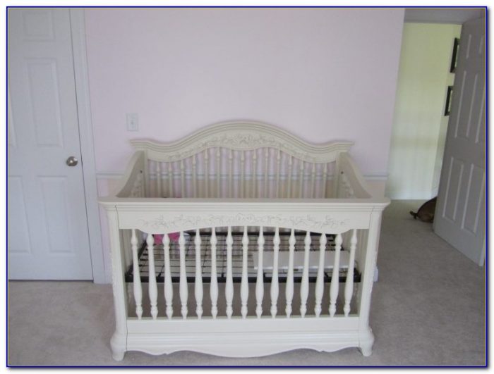 White Baby Crib And Dresser White Baby Crib And Dresser