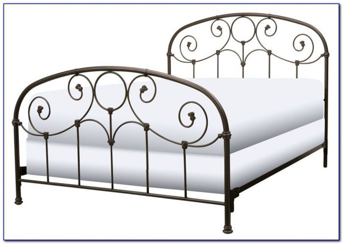 Queen Size Metal Bed Headboard And Footboard In Gold Finish Queen Size Metal Bed Headboard And Footboard In Gold Finish